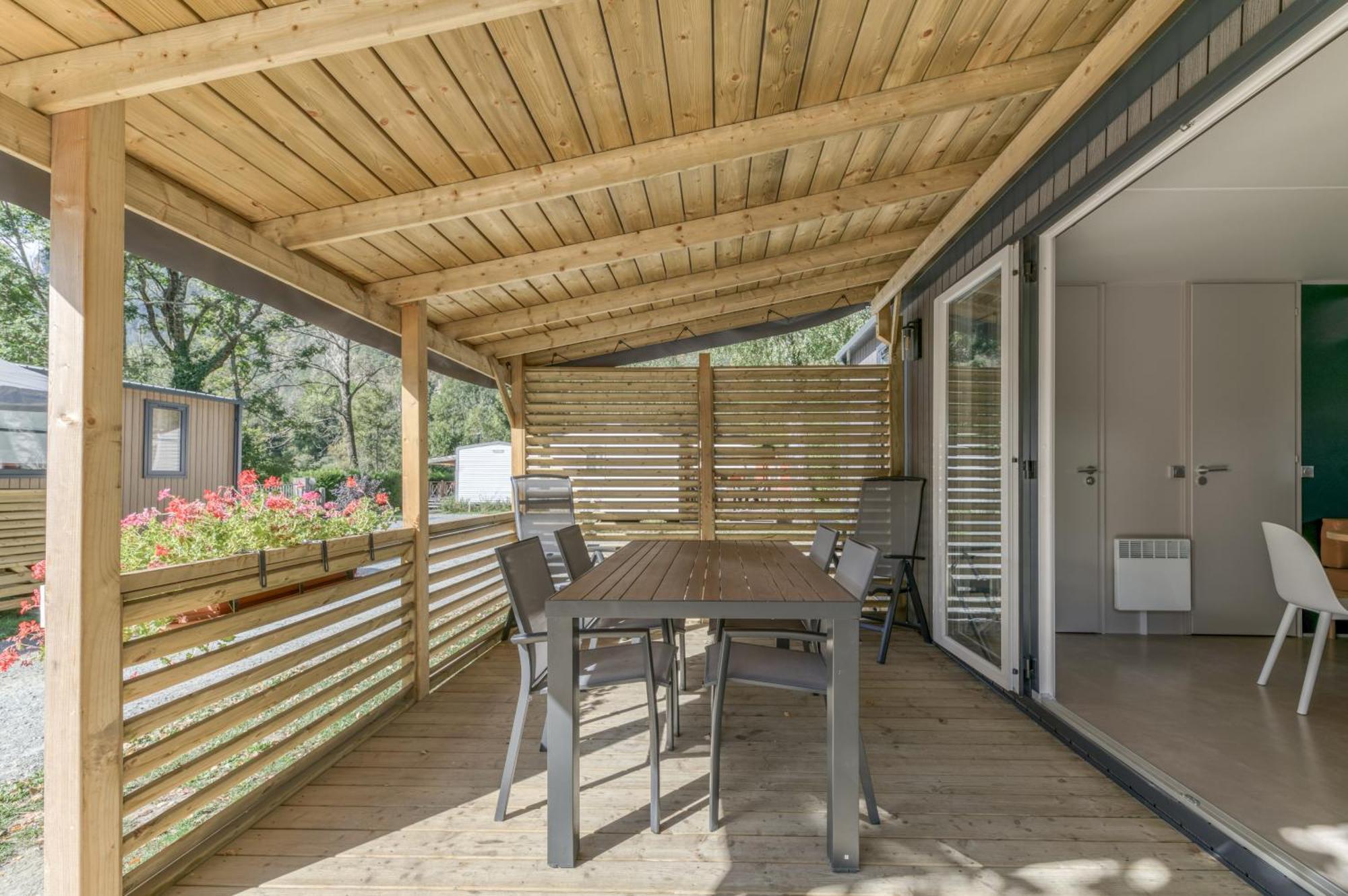 Camping Rcn Belledonne Le Bourg-dʼOisans Exterior foto